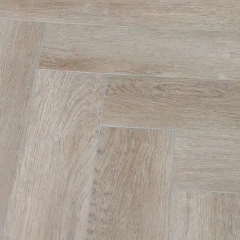 Каменно-полимерный пол SPC Amadei Delight (Ёлка Английская) Дуб Кулгера D1939